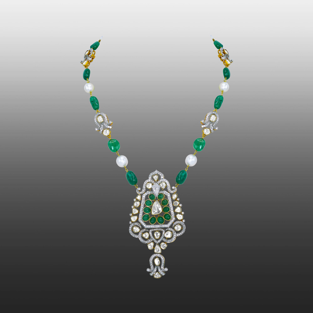 Emerald and Pearl Necklace with Diamond Motifs and Pendant